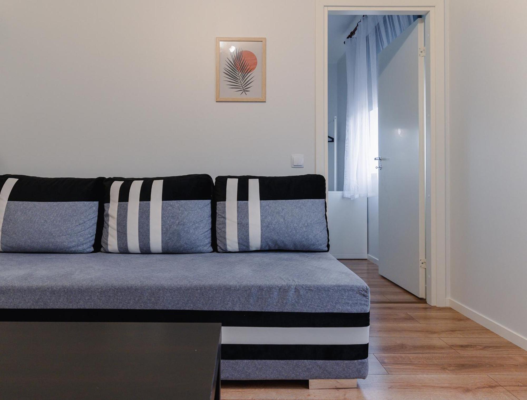 Posti Guesthouse Rakvere Eksteriør bilde